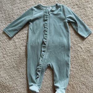 Koala Baby Sage Green Ribbed Ruffle Butt Sleeper - 3-6m